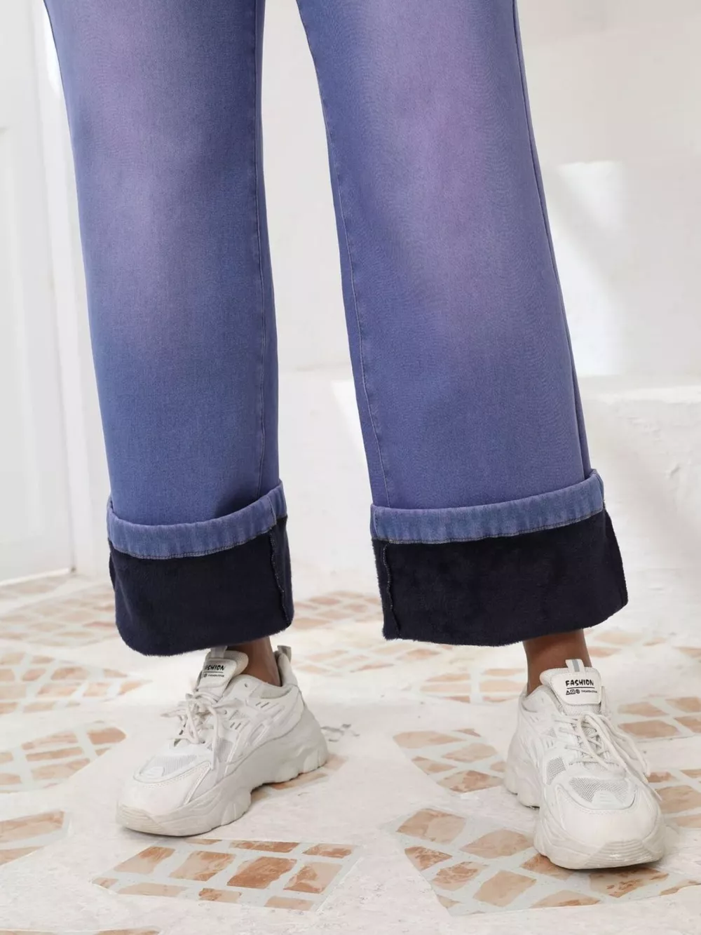 High-Waisted Washed Wide-Leg Jeans, image 10