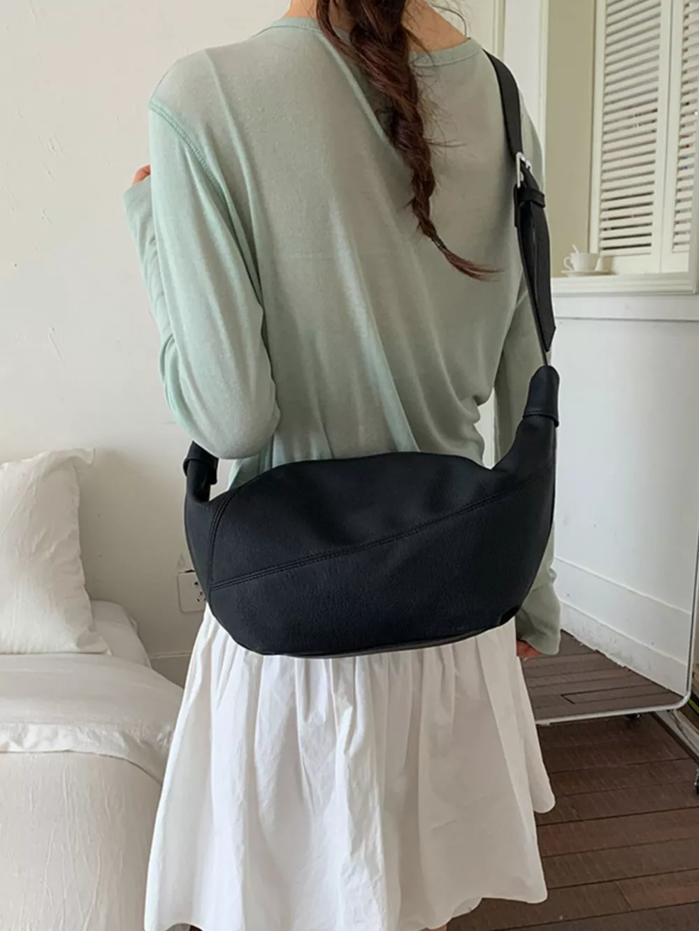 Adjustable Strap Crescent Crossbody Bag, image 5