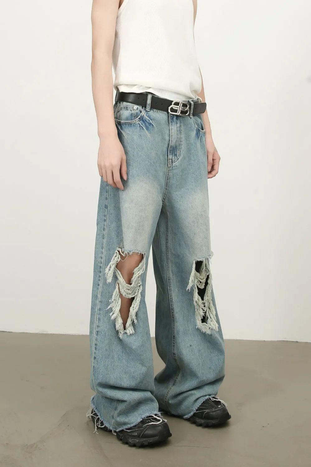 Men's Raw Hem Distressed Jeans, image 4