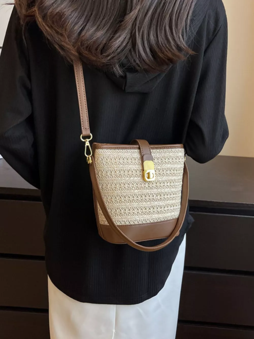 Woven Straw Bucket Crossbody Bag, image 4