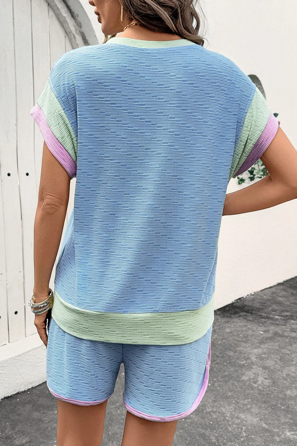 Contrast Round Neck Top and Shorts Set, image 10