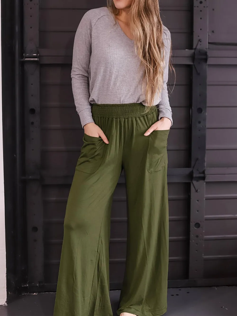 Pocketed Elastic Waist Wide Leg Pants, image 4