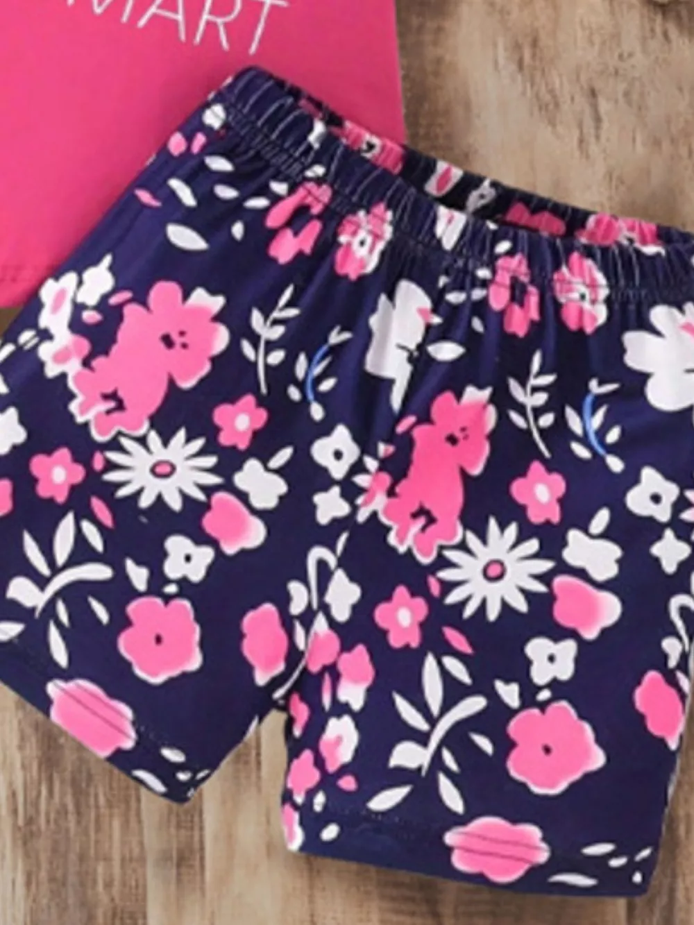 Children's Short Sleeve Tee and Floral Shorts Set, image 3
