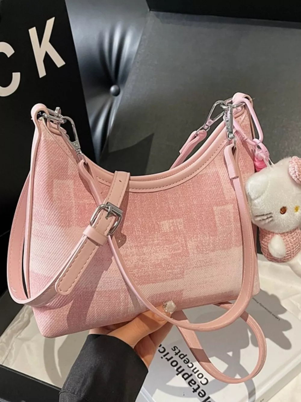 Adjustable Strap Shoulder Bag, image 8