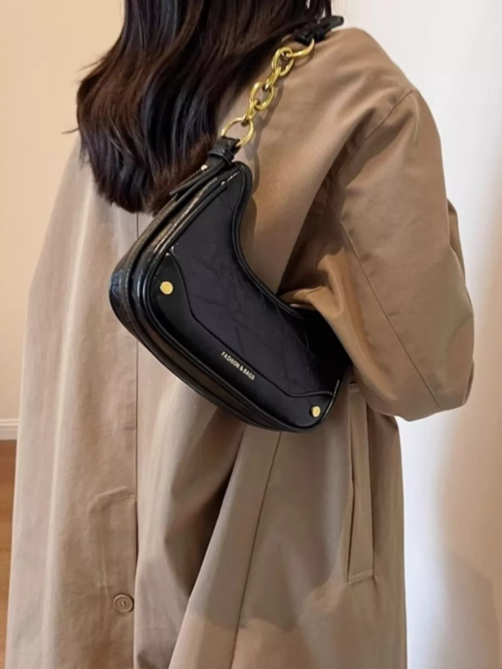 Chain Accent Shoulder Bag, image 9