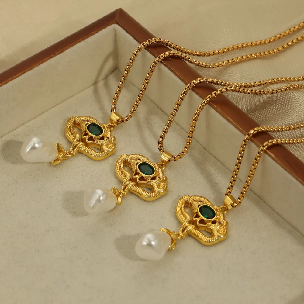 Freshwater Pearl Titanium Steel Geometric Necklace, image 2
