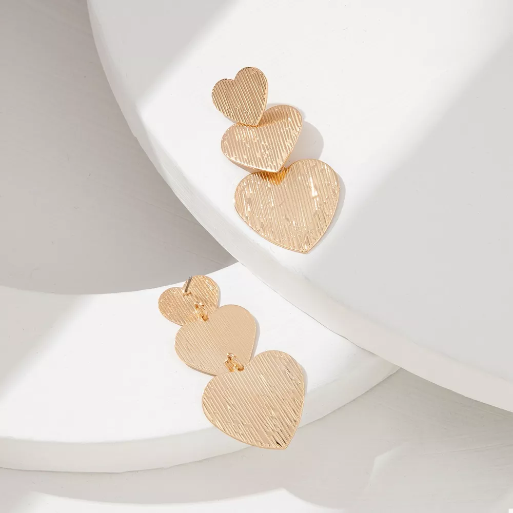 Golden Heart Dangle Earrings, image 3