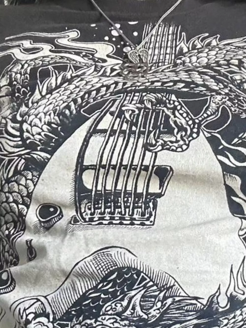 Graphic Round Neck Long Sleeve T-Shirt, image 3