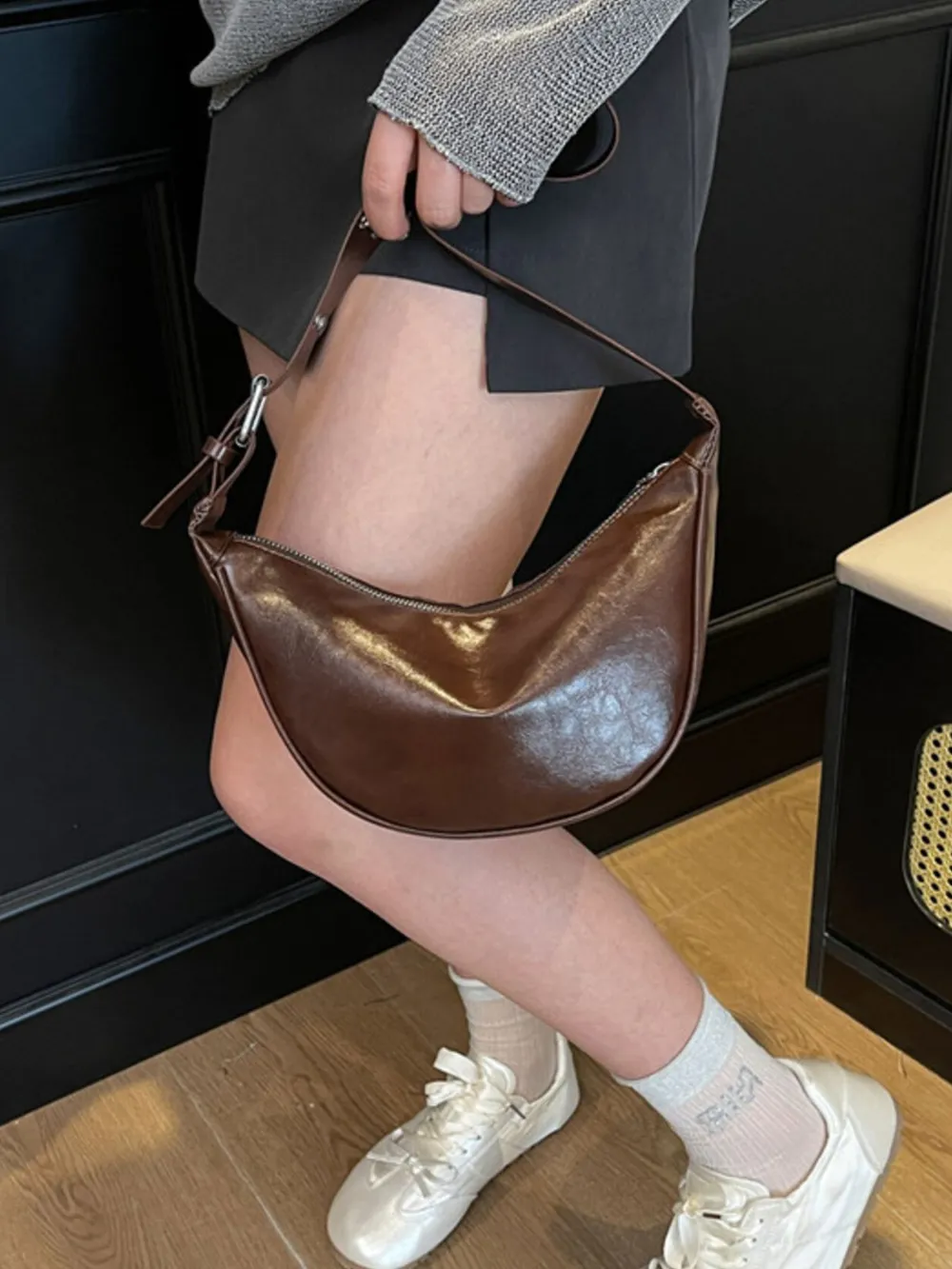 Adjustable Strap Shoulder Bag, image 4