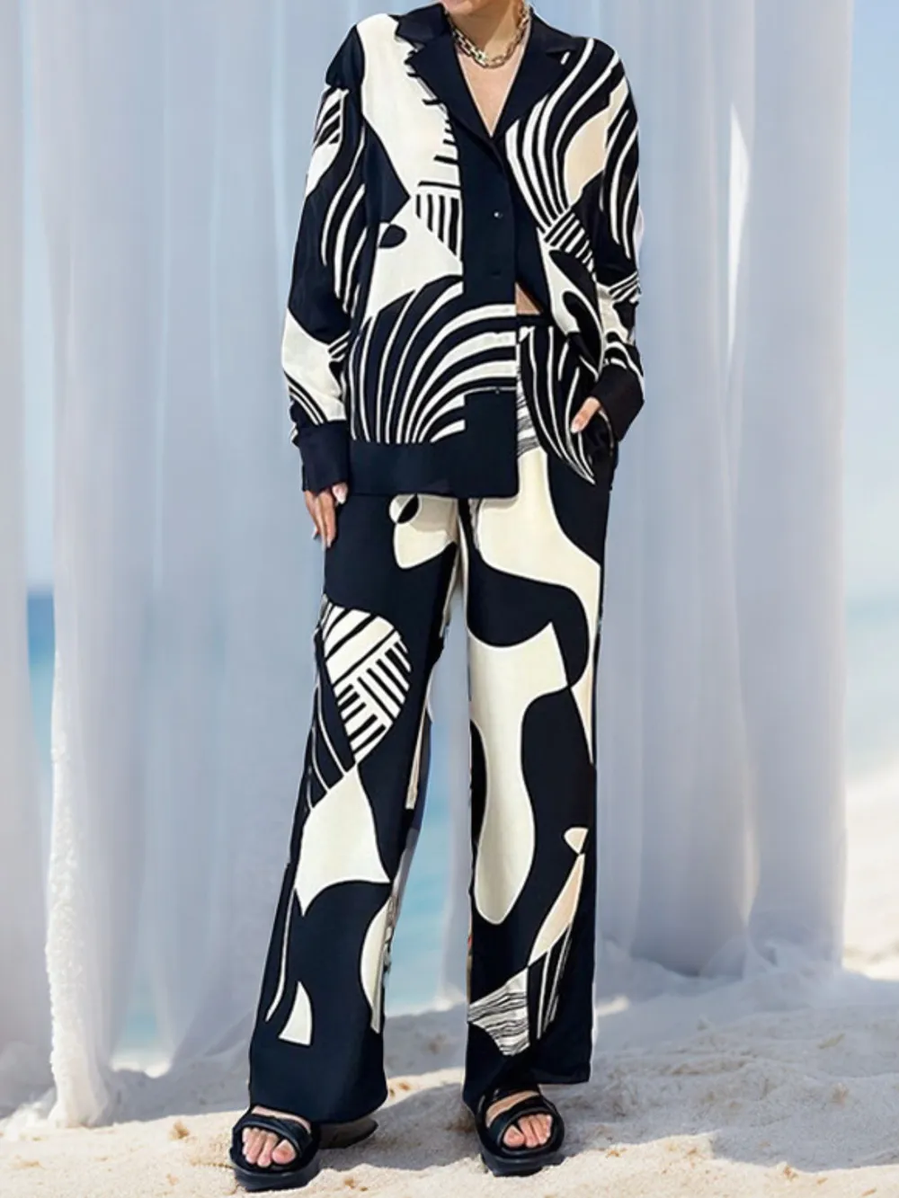 Printed Long Sleeve Shirt and Pants Set, image 2