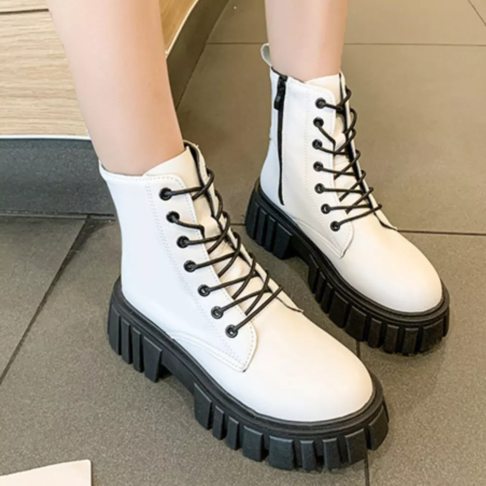Round Toe Lace-Up Chunky Boots, image 3