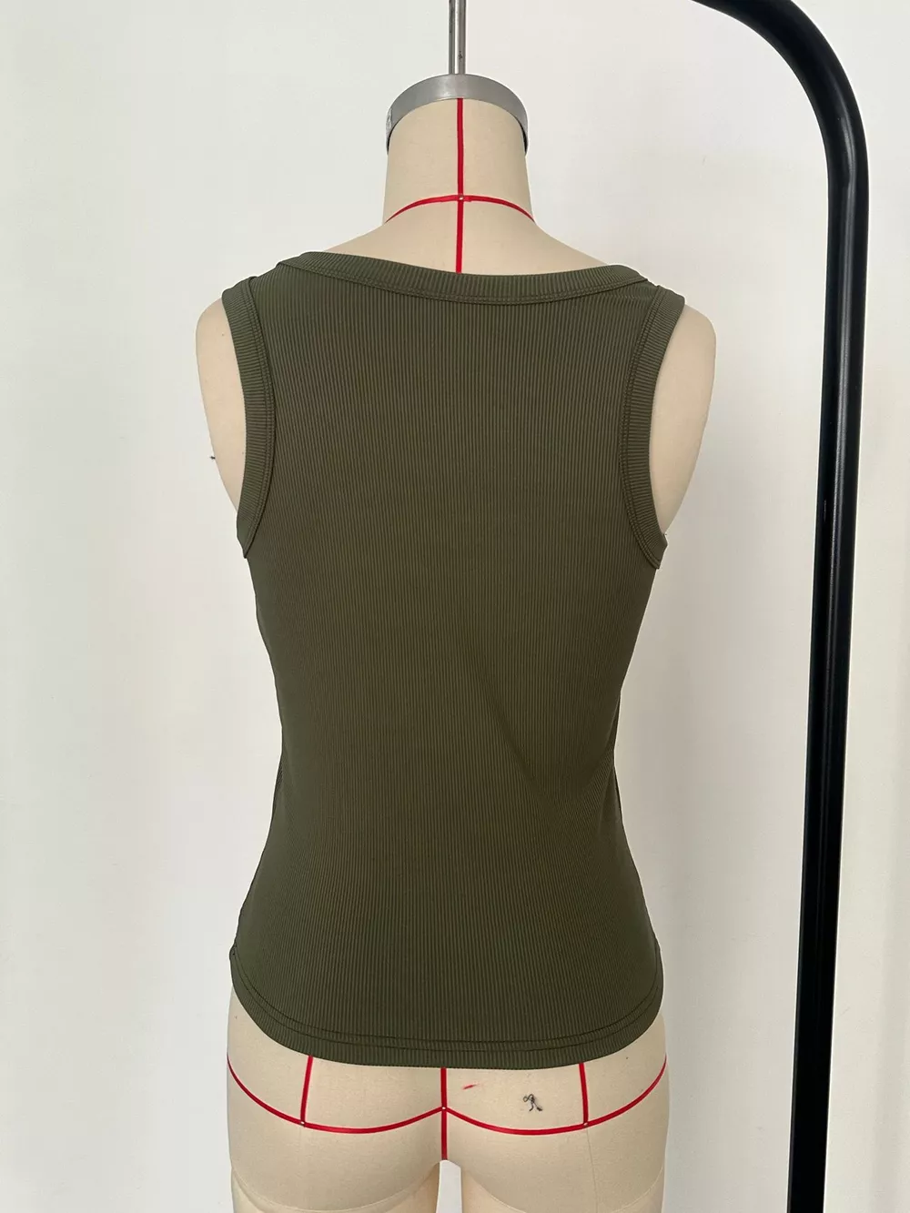 Ribbed Knit Slim Fit Tank, image 9