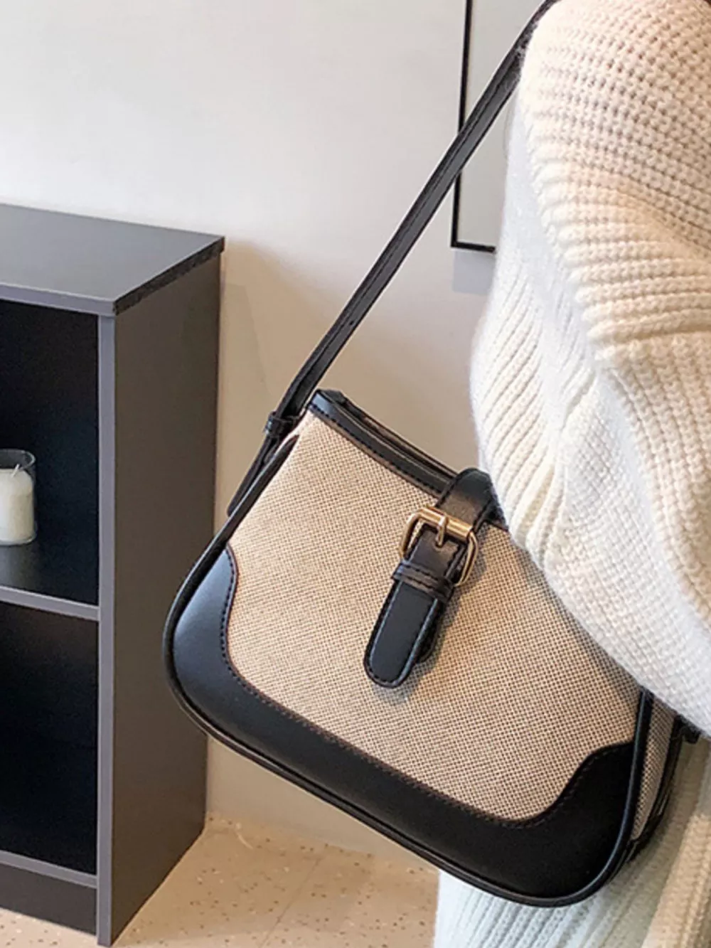 Contrast Buckle Shoulder Bag, image 3