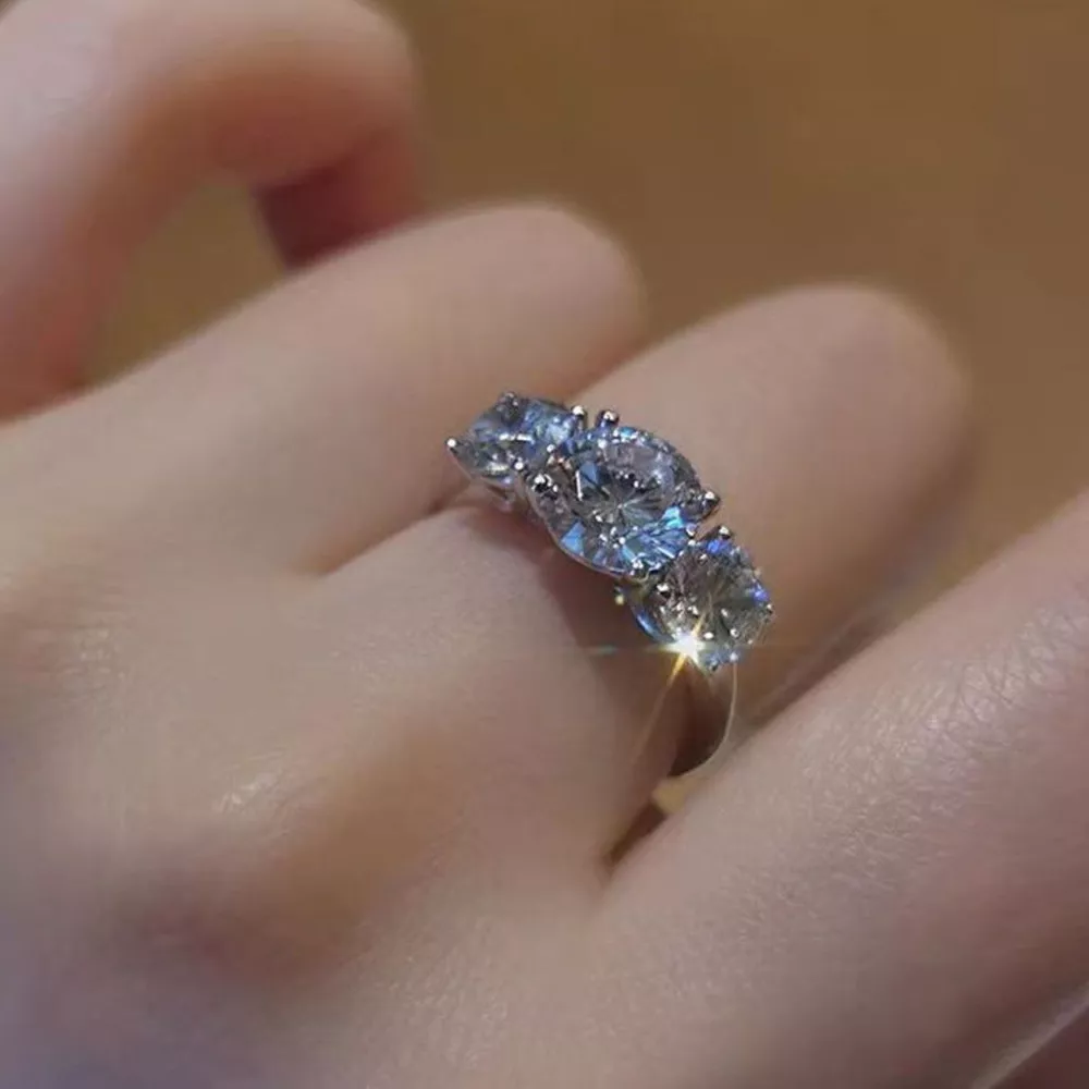 4 Carat Moissanite 925 Sterling Silver Ring, image 2