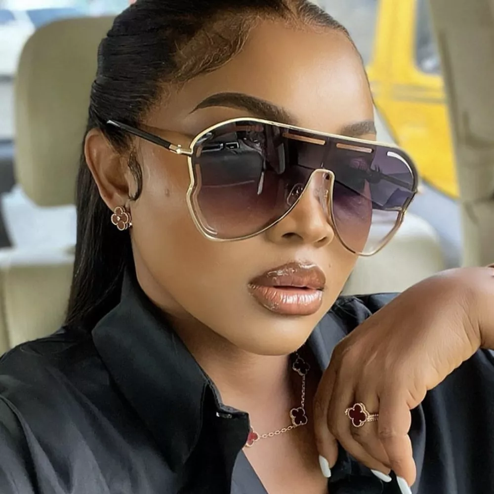 Oversized Aviator Gradient Sunglasses, image 2