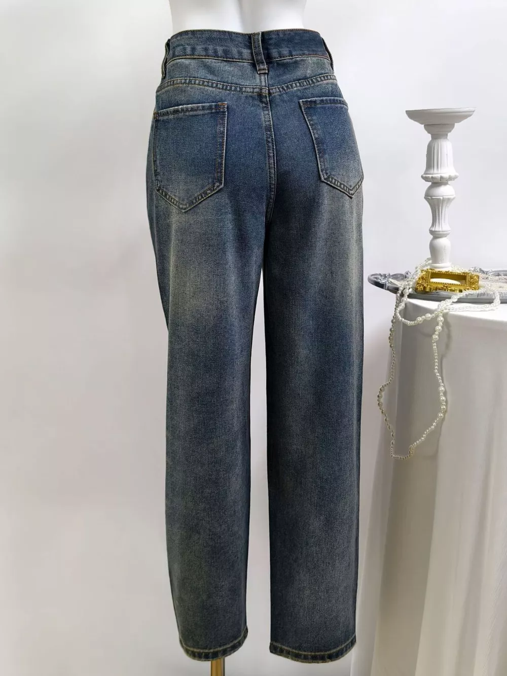 High-Waisted Straight Leg Jeans, image 4