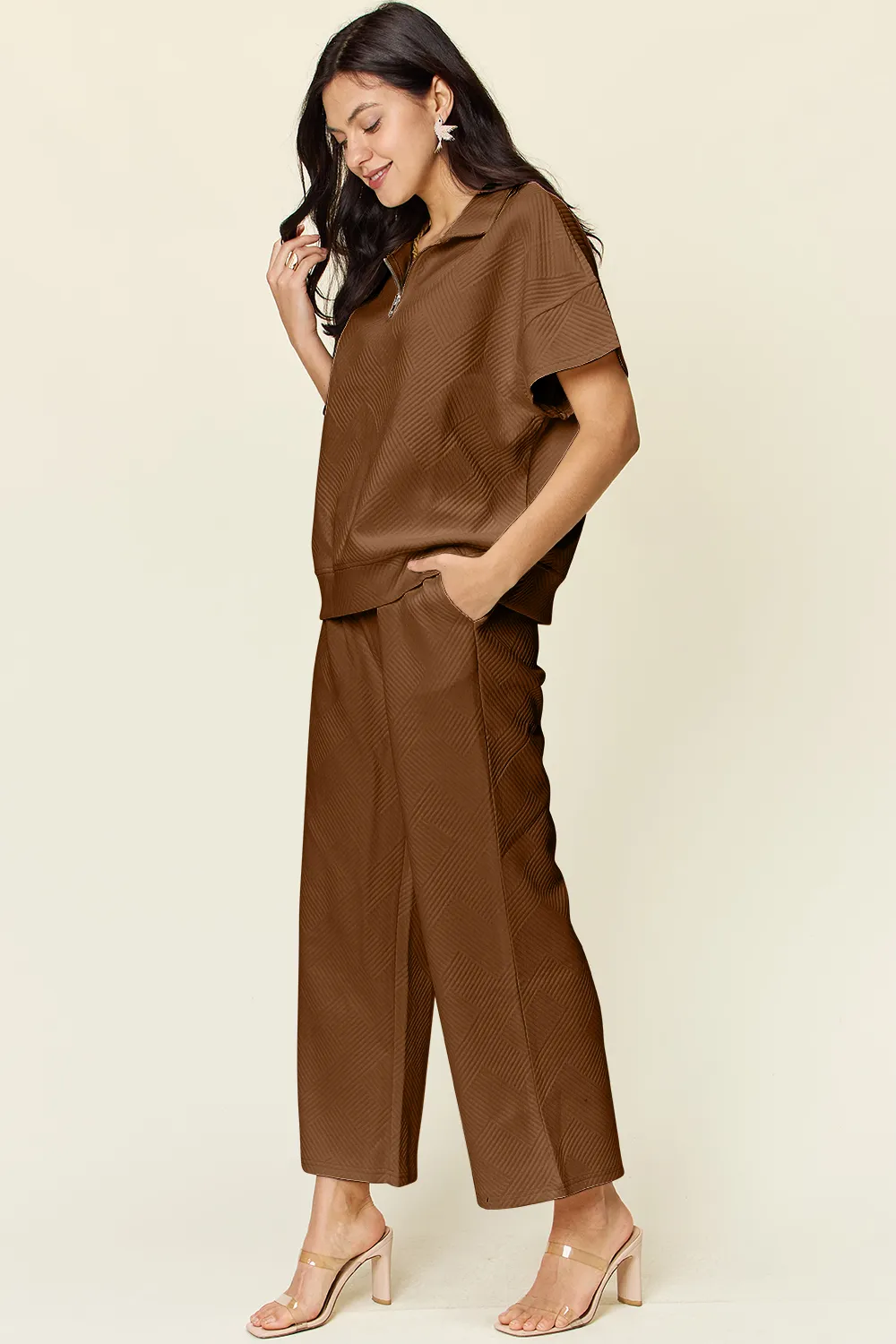 Full Size Texture Half Zip Short Sleeve Top and Pants Set, image 20