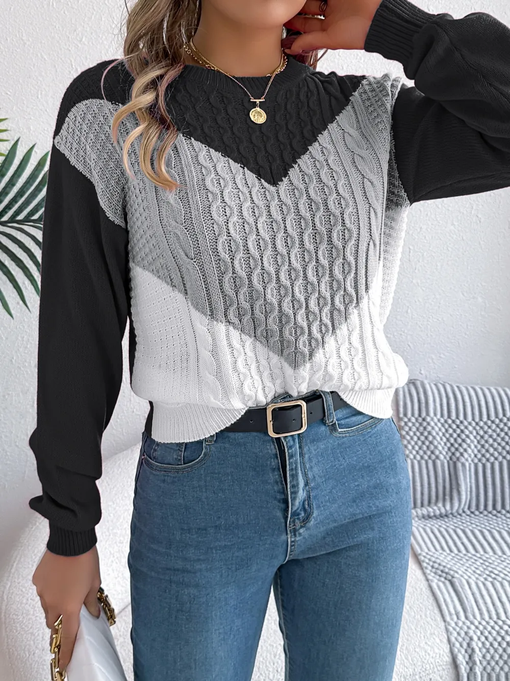 Contrast Round Neck Long Sleeve Sweater, image 4
