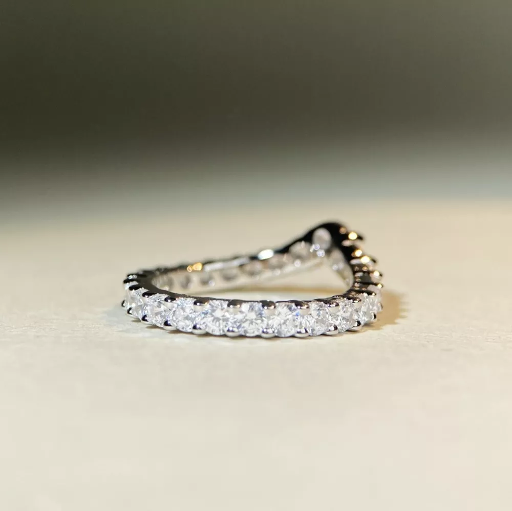 925 Sterling Silver Zircon V-Shaped Ring, image 7