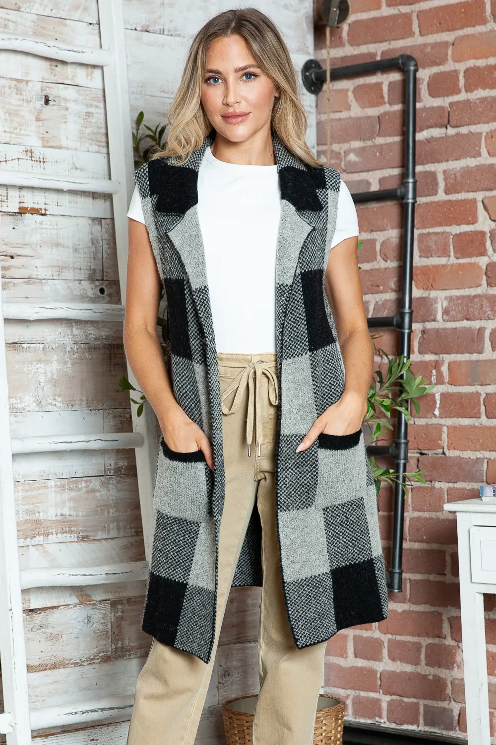 Plaid Lapel Collar Sleeveless Cardigan, image 2