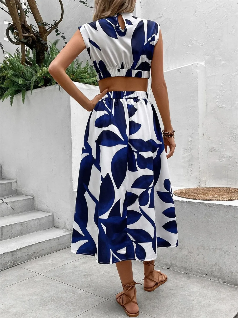 Cutout Printed Cap Sleeve Midi Dress, image 15