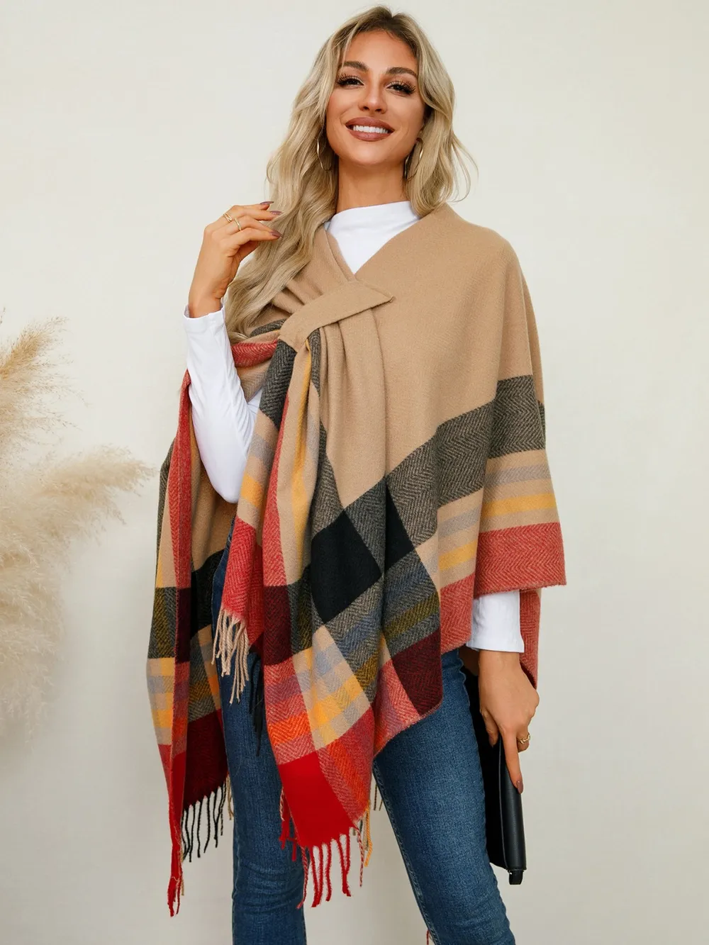 Fringe Contrast Plaid Poncho, image 2