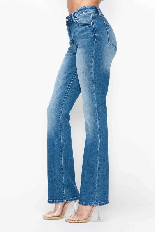 Full Size Distressed High Rise Jeans with Pockets, image 8