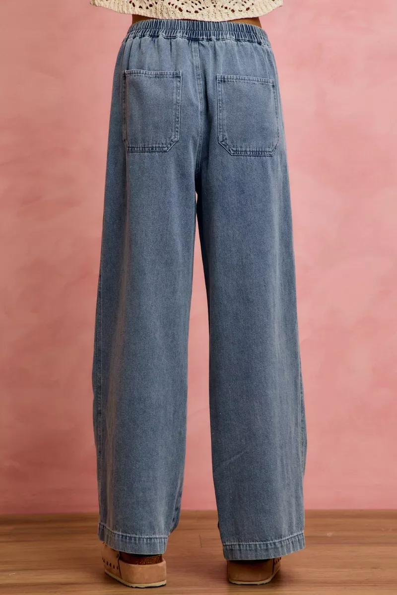 Mid Rise Ruffled Front Elastic Wide Leg Jeans, image 3