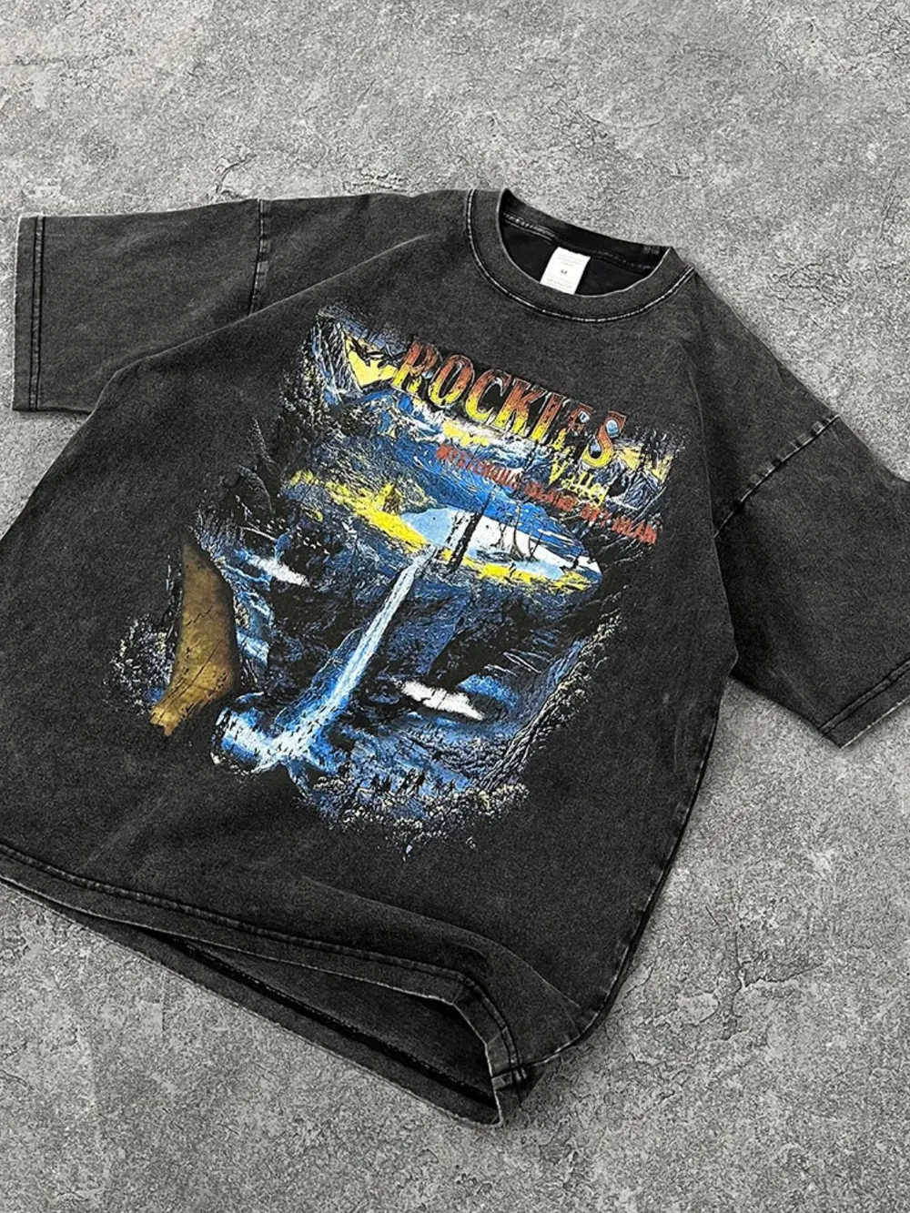 Men's Graphic Round Neck Half Sleeve T-Shirt