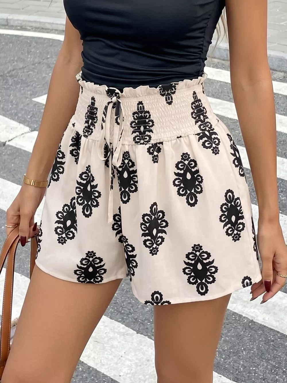 Smocked Waist Printed Shorts, image 3