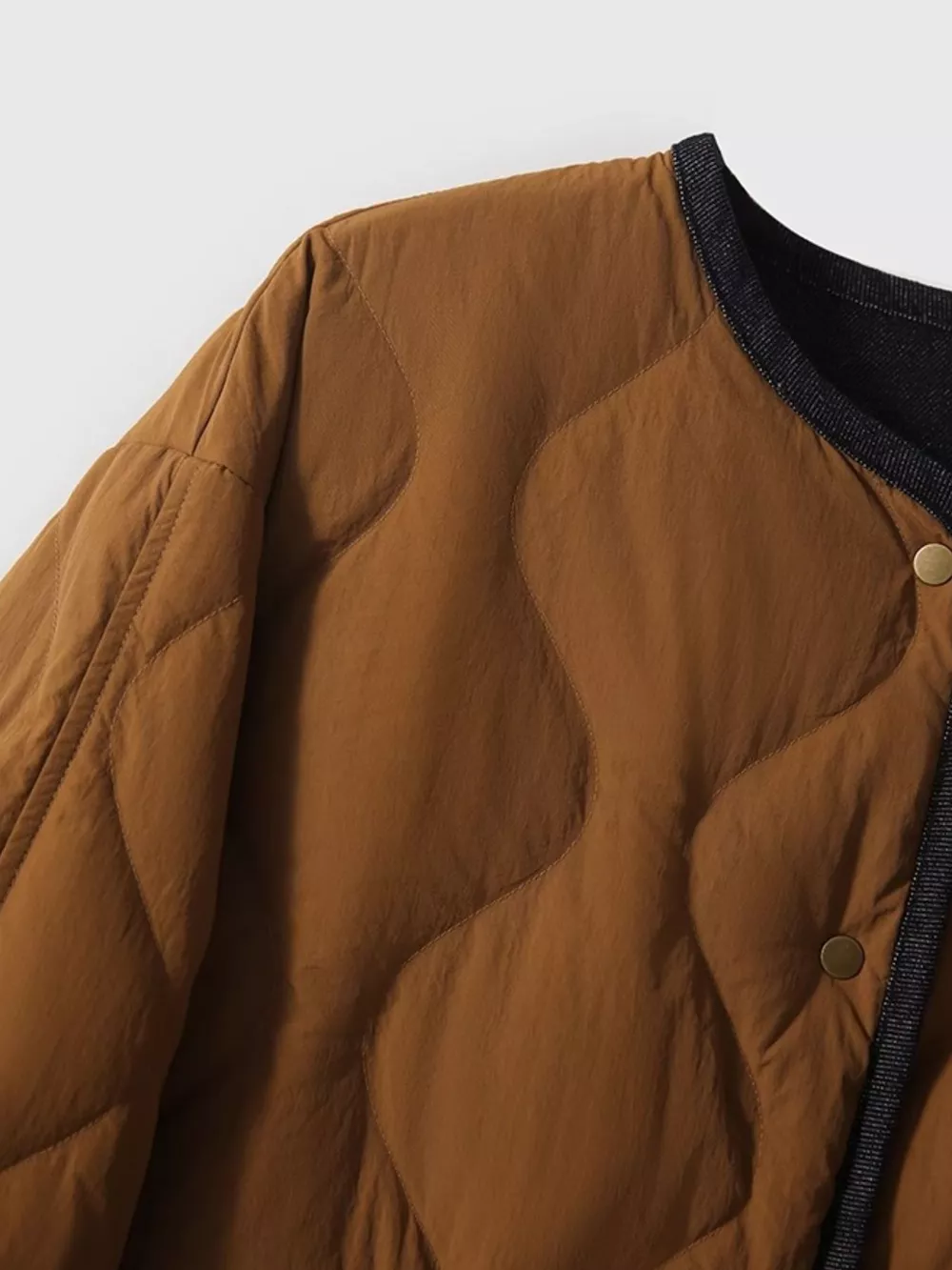 Diamond-Quilted Lightweight Cropped Reversible Down Jacket, image 6