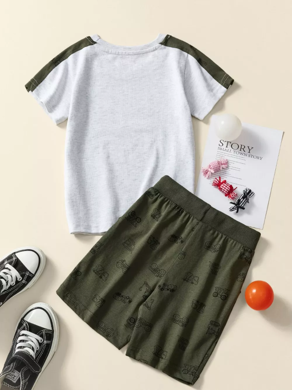 Children's Construction Vehicle Graphic Short Sleeve Tee and Shorts Set, image 5