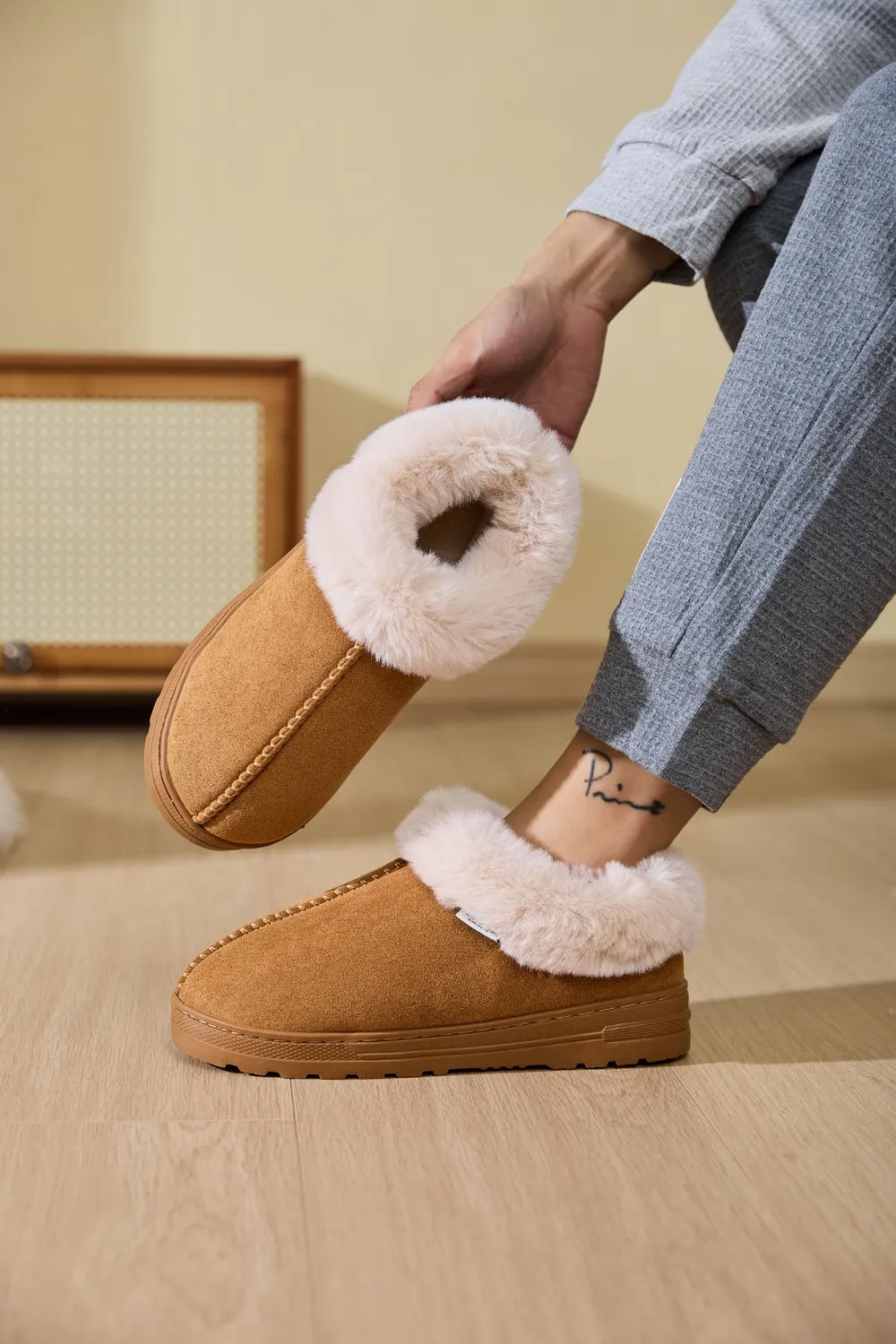 Faux Fur Round Toe Platform Slippers, image 9