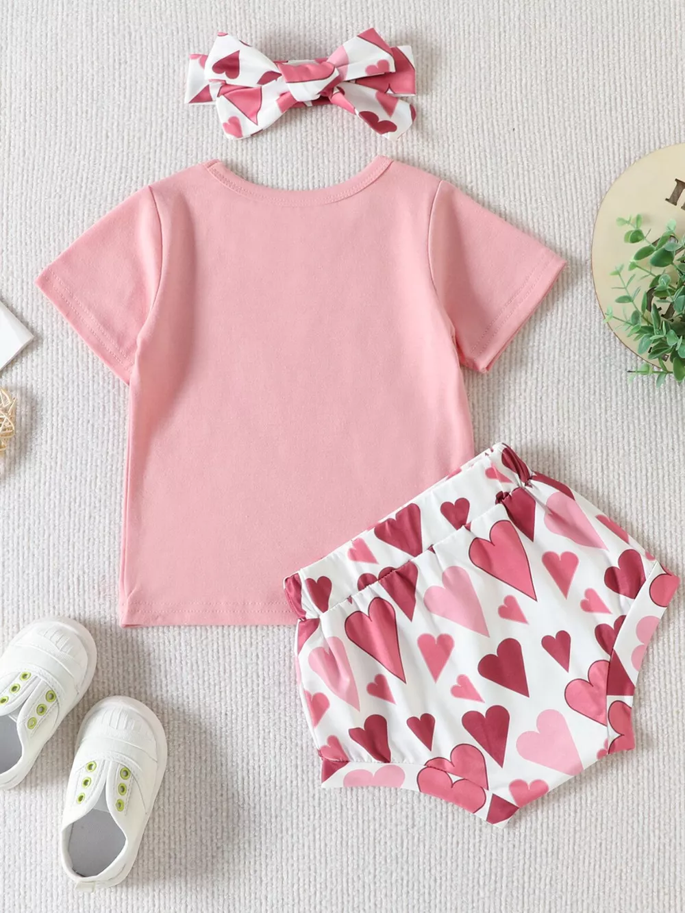 Children's Mama Graphic Tee and Leopard Shorts Set with Headband, image 12