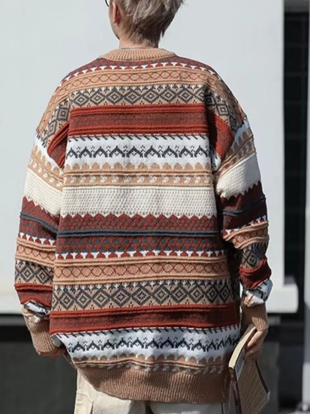 Men's Vintage Pattern Round Neck Knitted Sweater, image 3