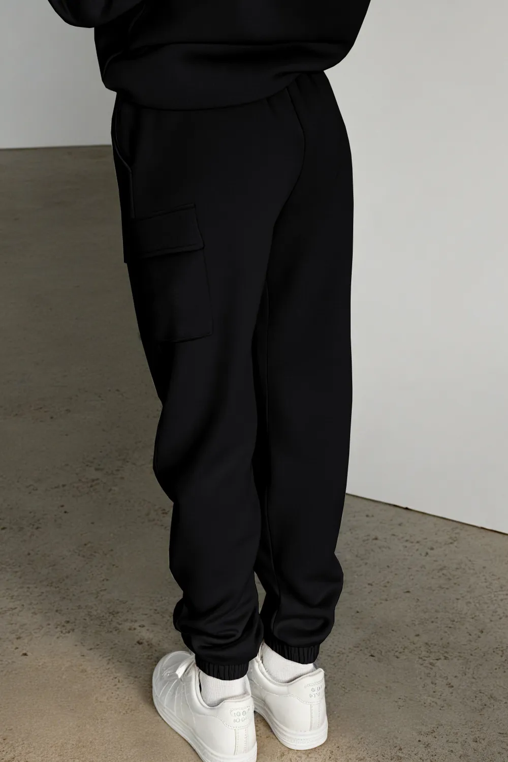 Pocketed Elastic Waist Active Joggers, image 2