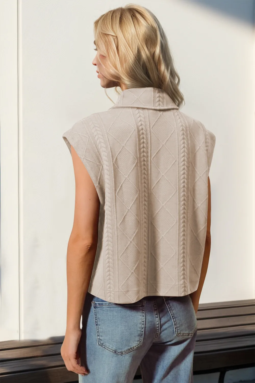 Snap Down Texture Crop Vest, image 2