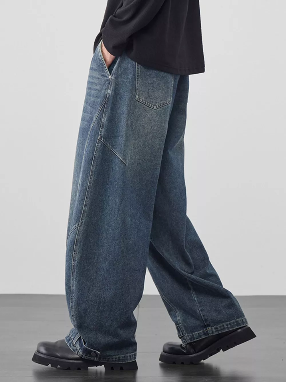 Men's Plus Size Wide Leg Vintage Wash Jeans, image 3