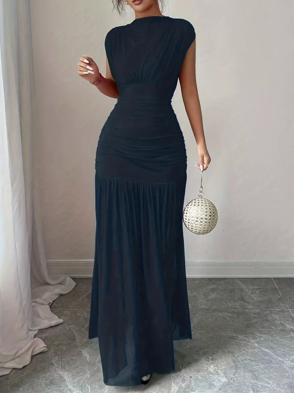 Ruched Bodycon Maxi Dress, image 4