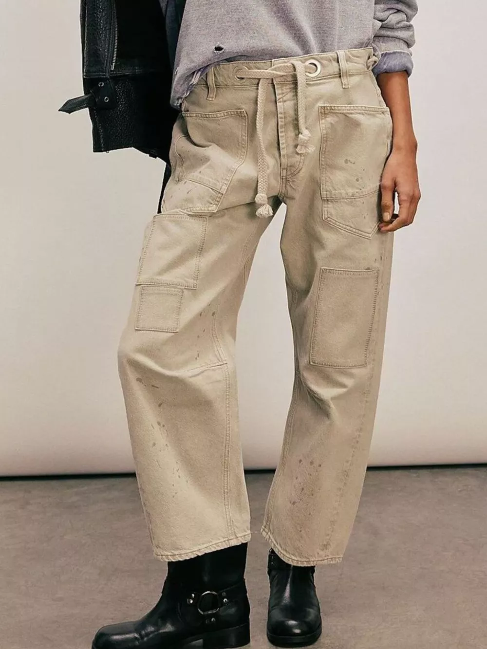 Washed Relaxed Fit Jeans, image 19