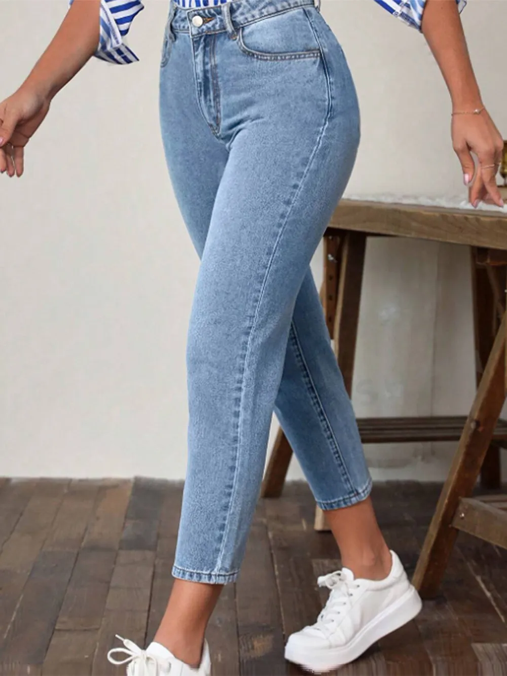 High Waist Jeans with Pockets, image 4