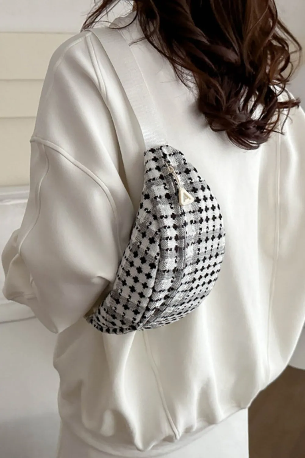Plaid Wide Strap Crossbody Bag, image 4