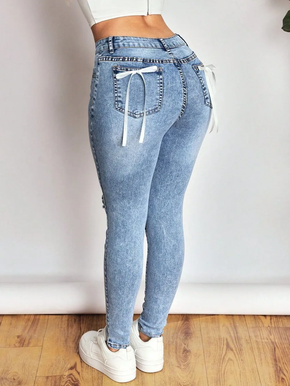 Distressed Skinny Jeans with Bow Back, image 4