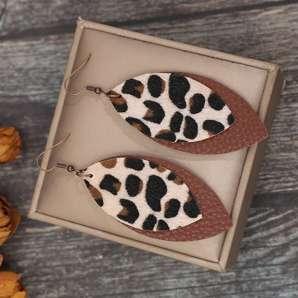 Leaf Shape Leather Dangle Earrings, image 3