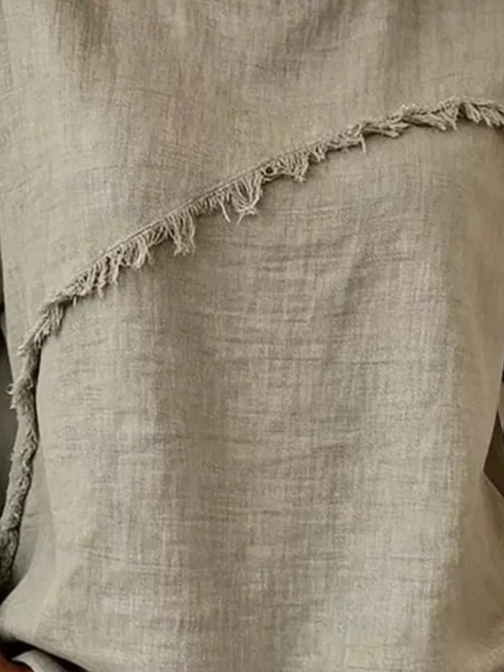 Full Size Frayed Hem Short Sleeve Top Plus Size, image 4