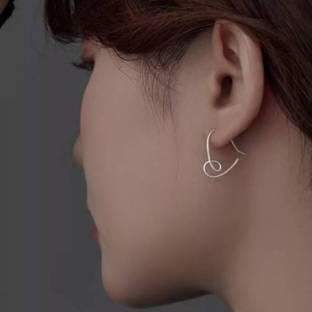 Heart-Shaped Dangle Earrings, image 5