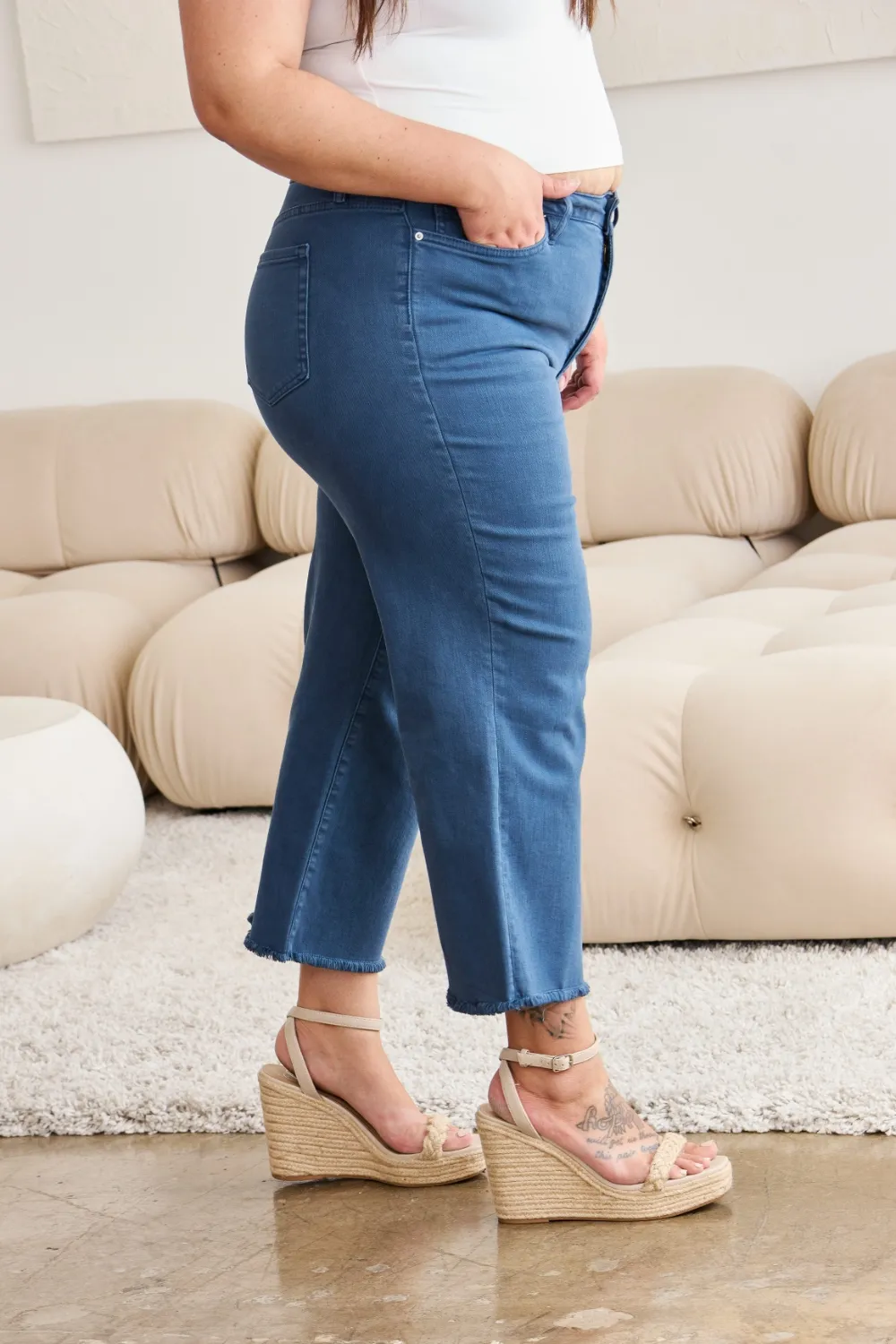Crop Chloe Full Size Tummy Control High Waist Raw Hem Jeans, image 14