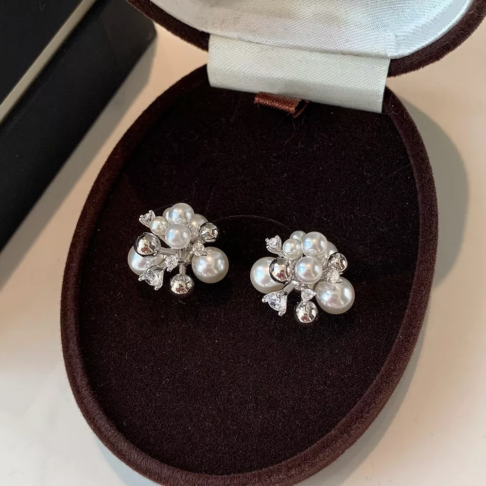 Pearl Cluster Stud Earrings, image 2