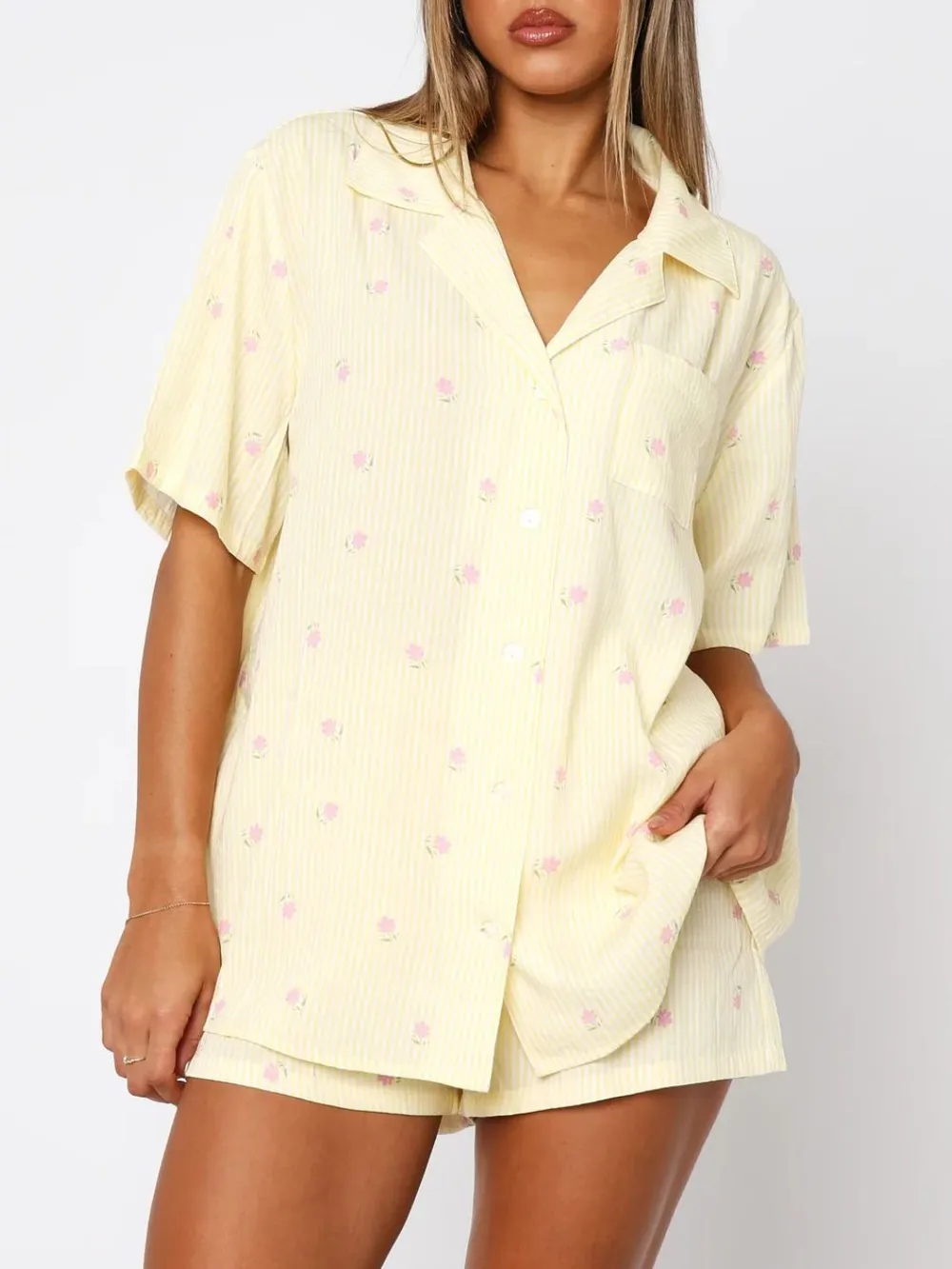 Valentine's Day Printed Collared Neck Short Sleeve Top and Shorts Set, image 15