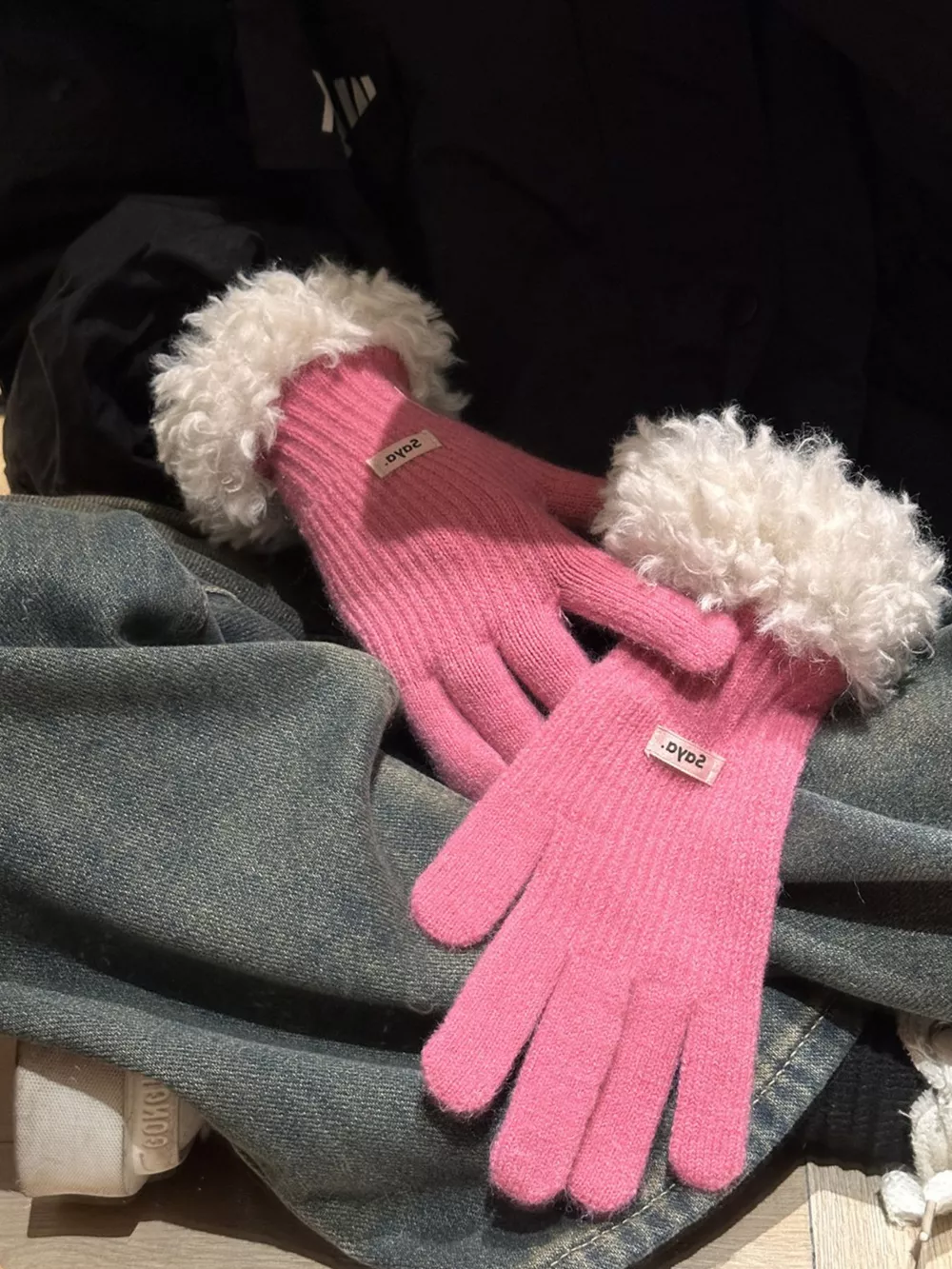 Fuzzy Cuff Knitted Gloves, image 7